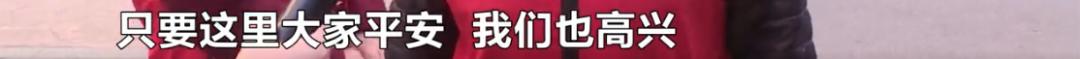 DƬ